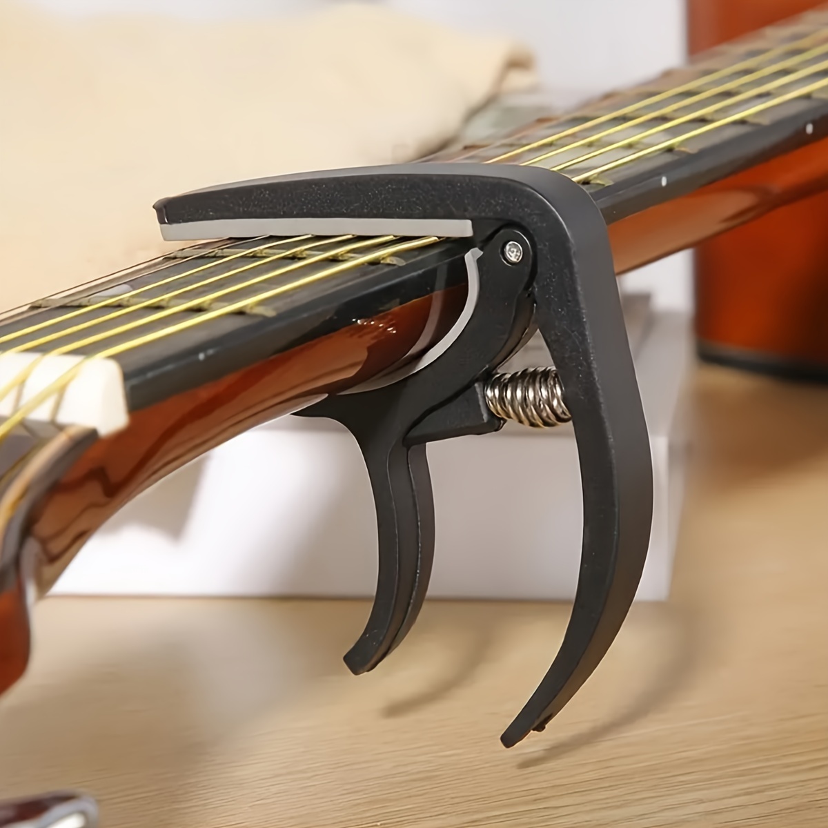 Durable Wooden Guitar Capo Tun - огляд і ціна Guitar Tuner Clip